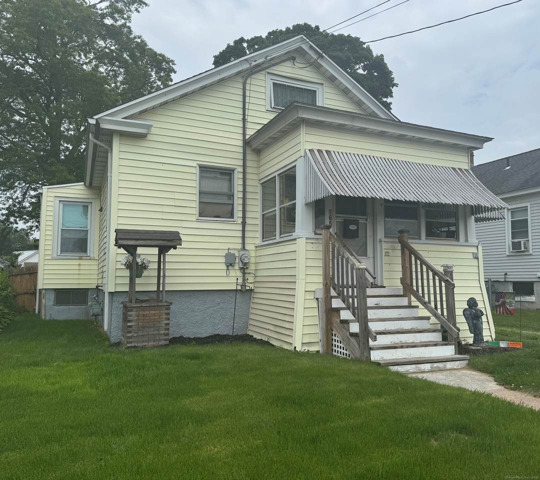 165 Dodge Avenue - Photo 1