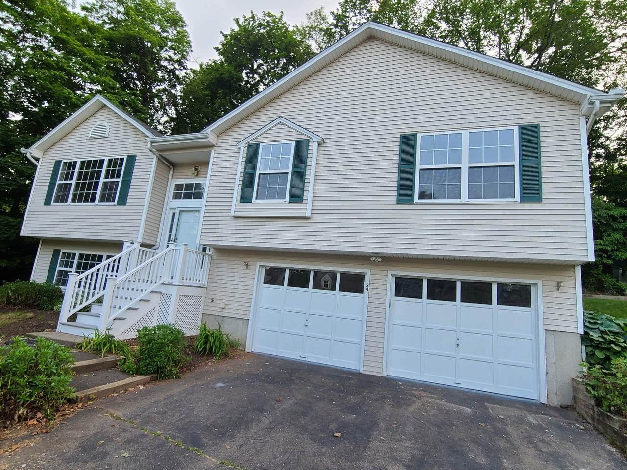 24 Wiscassett Avenue - Photo 1