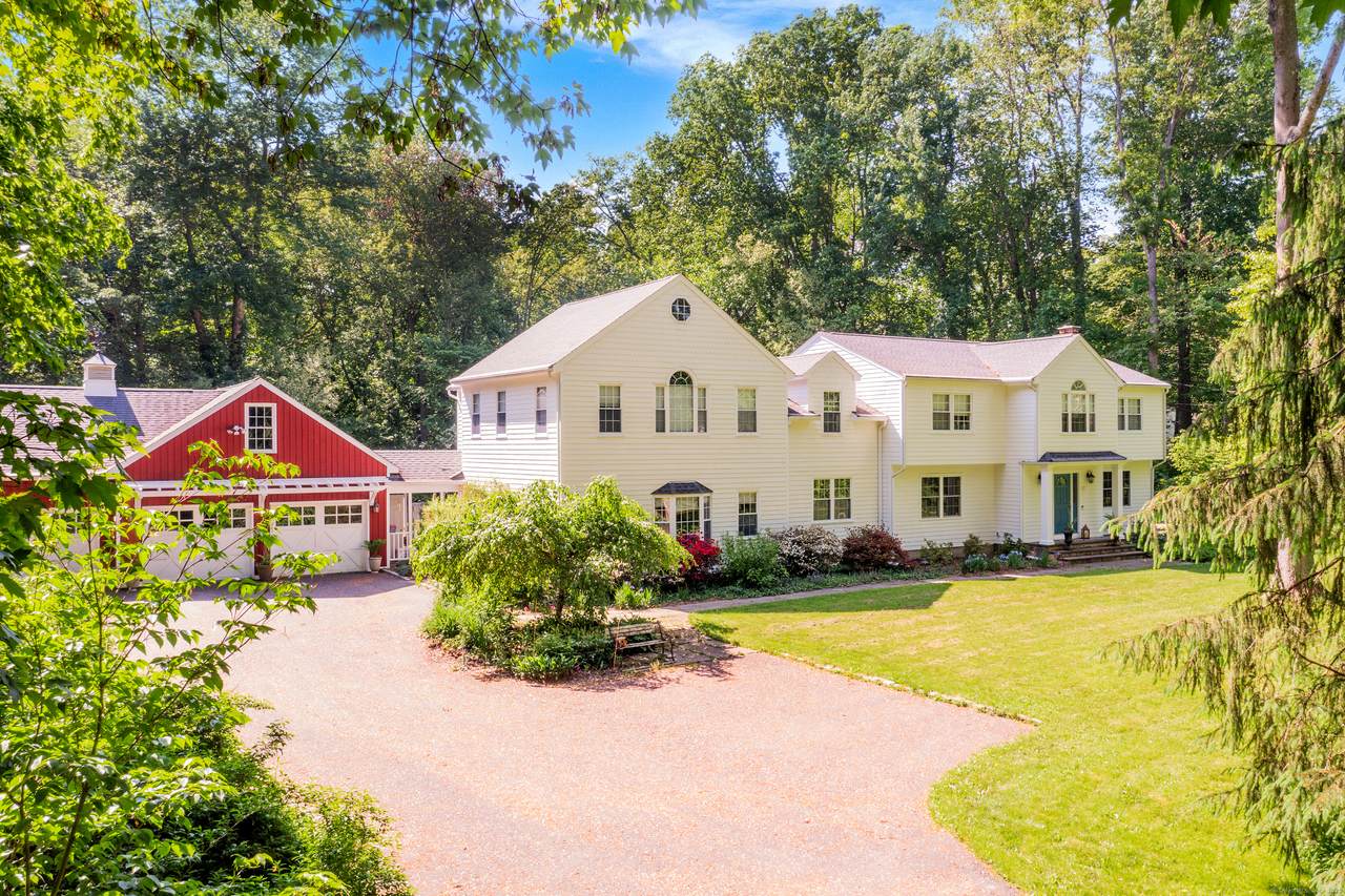 17 Joanne Lane - Photo 1