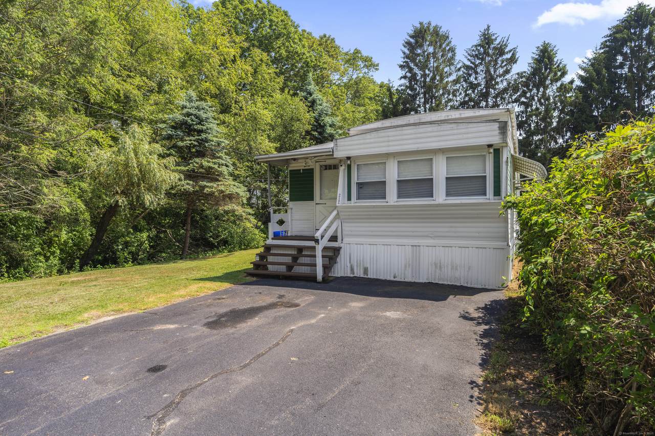 212 G Street - Photo 1