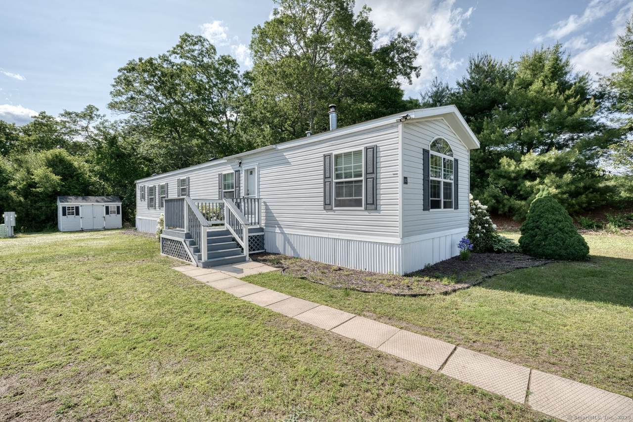 107 Lions Way - Photo 1
