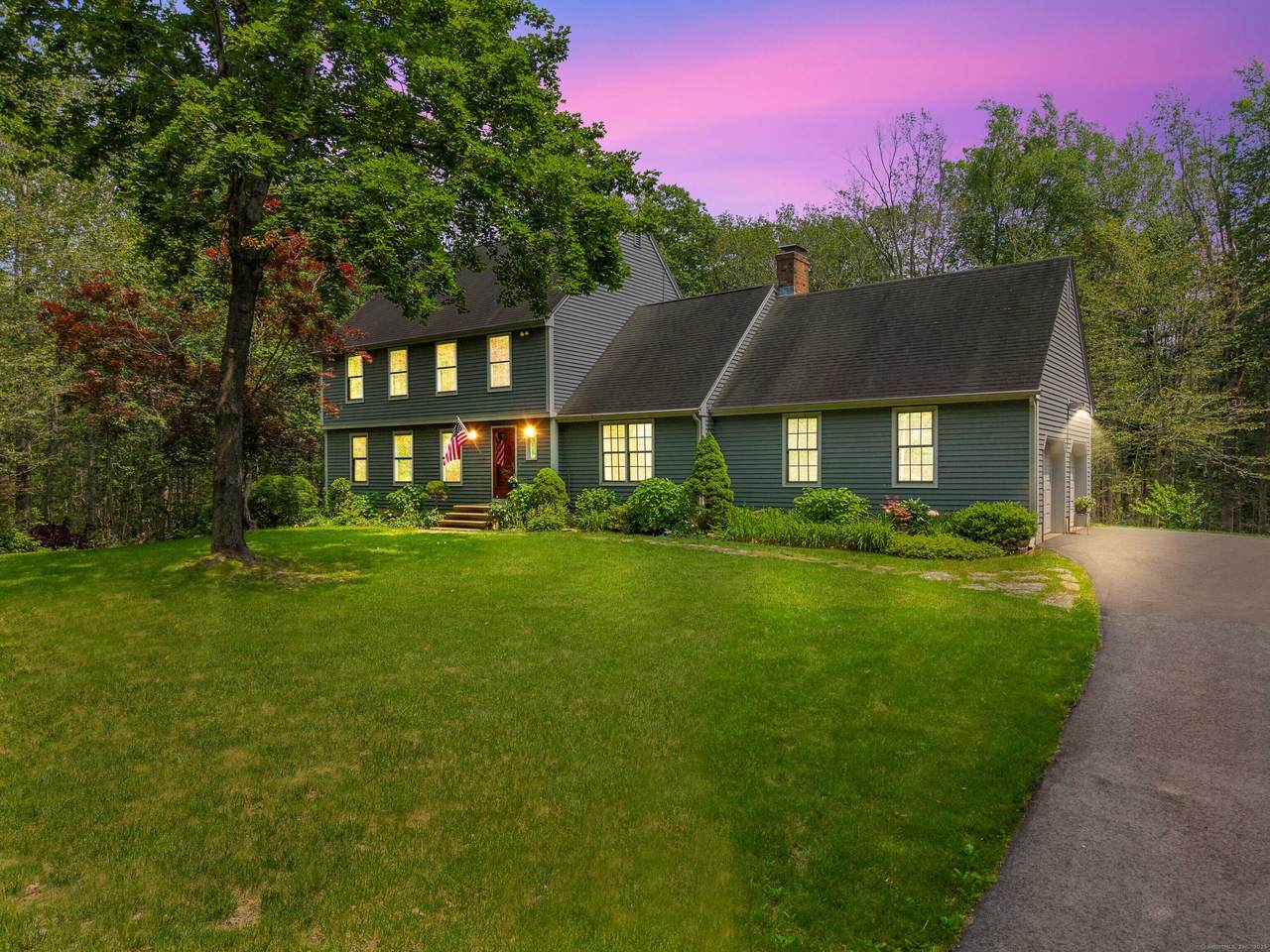37 Sheffield Lane - Photo 1