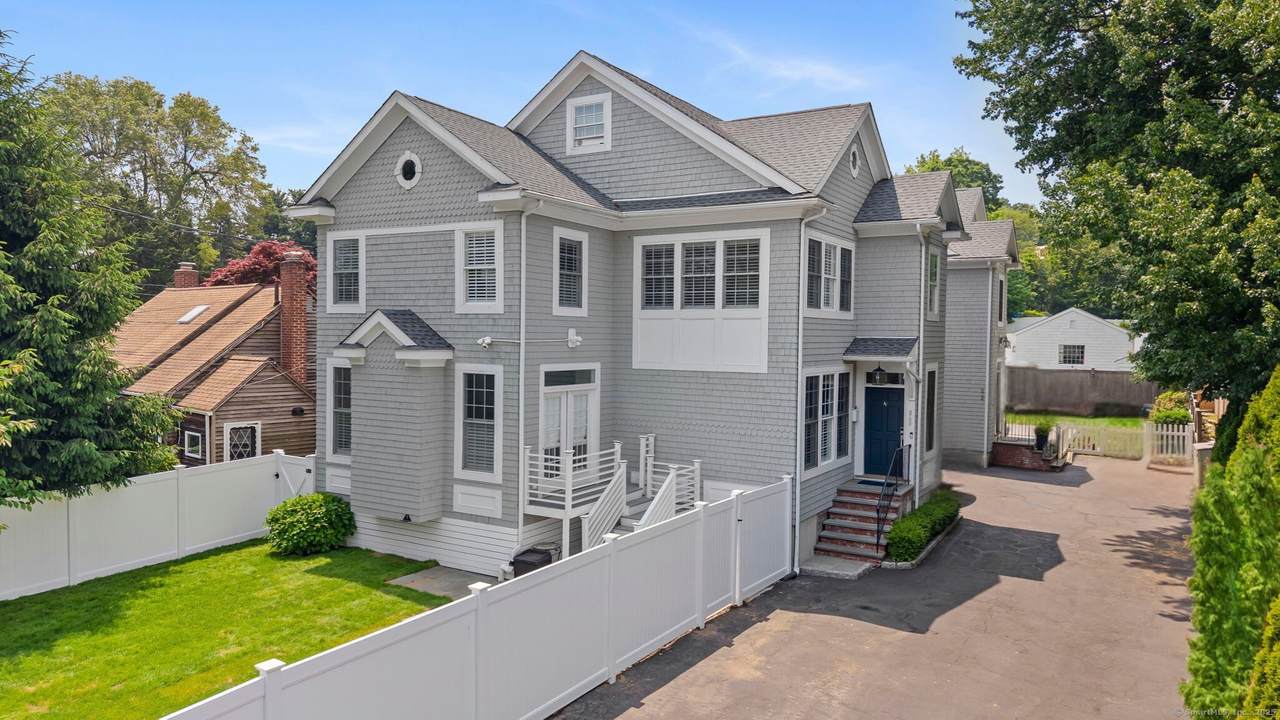 868 Pine Creek Road - Photo 1