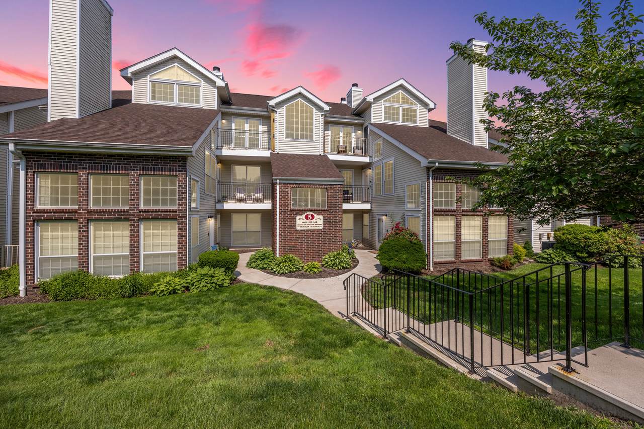 136 Carriage Crossing Lane - Photo 1