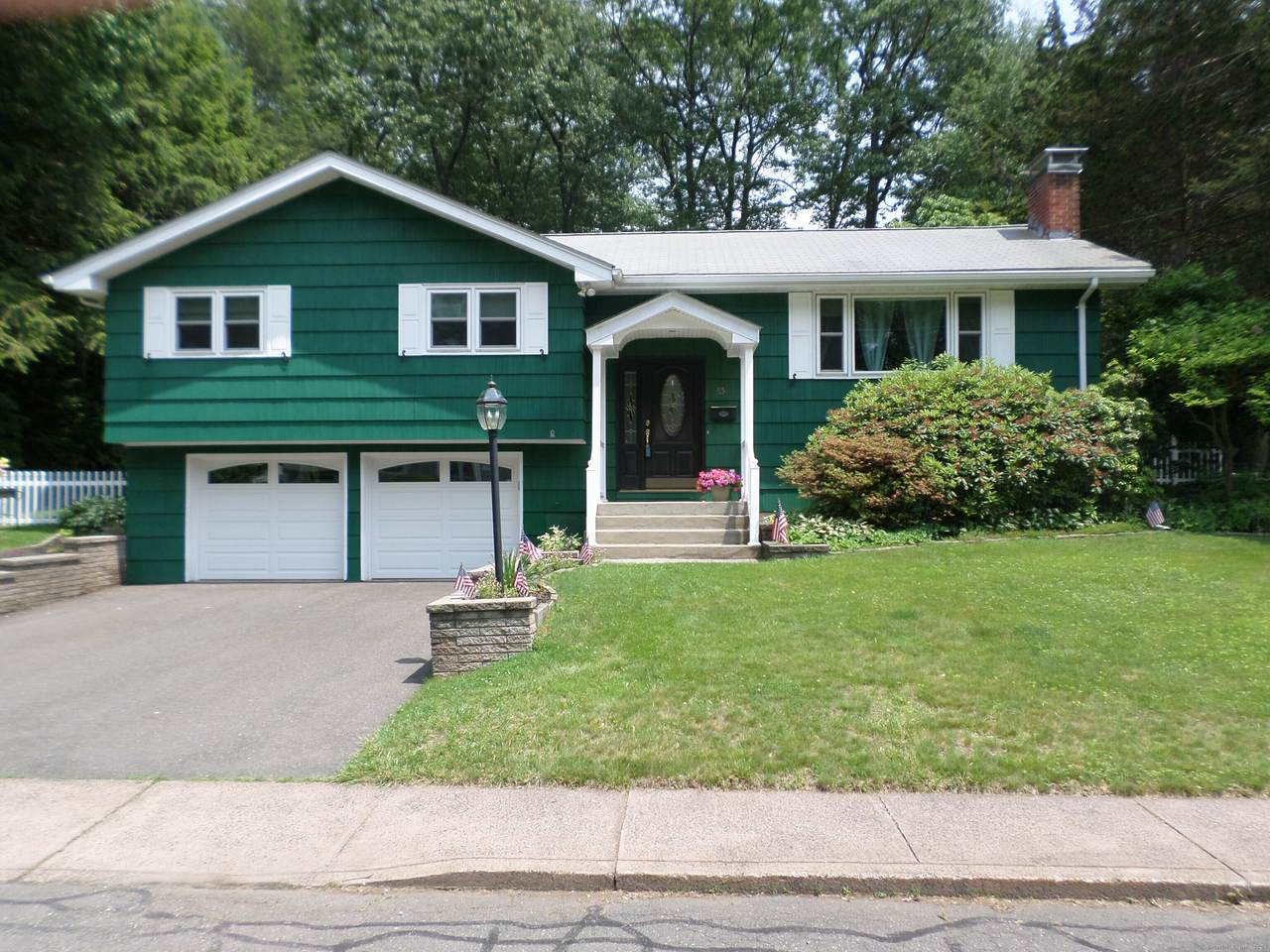 85 Constance Drive - Photo 1