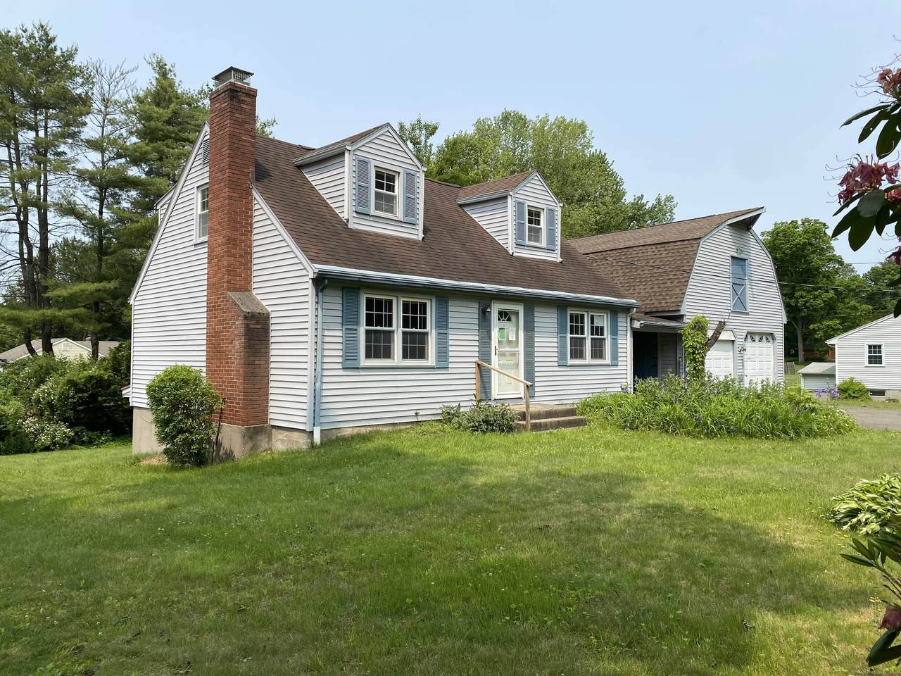 429 Jerome Avenue - Photo 1