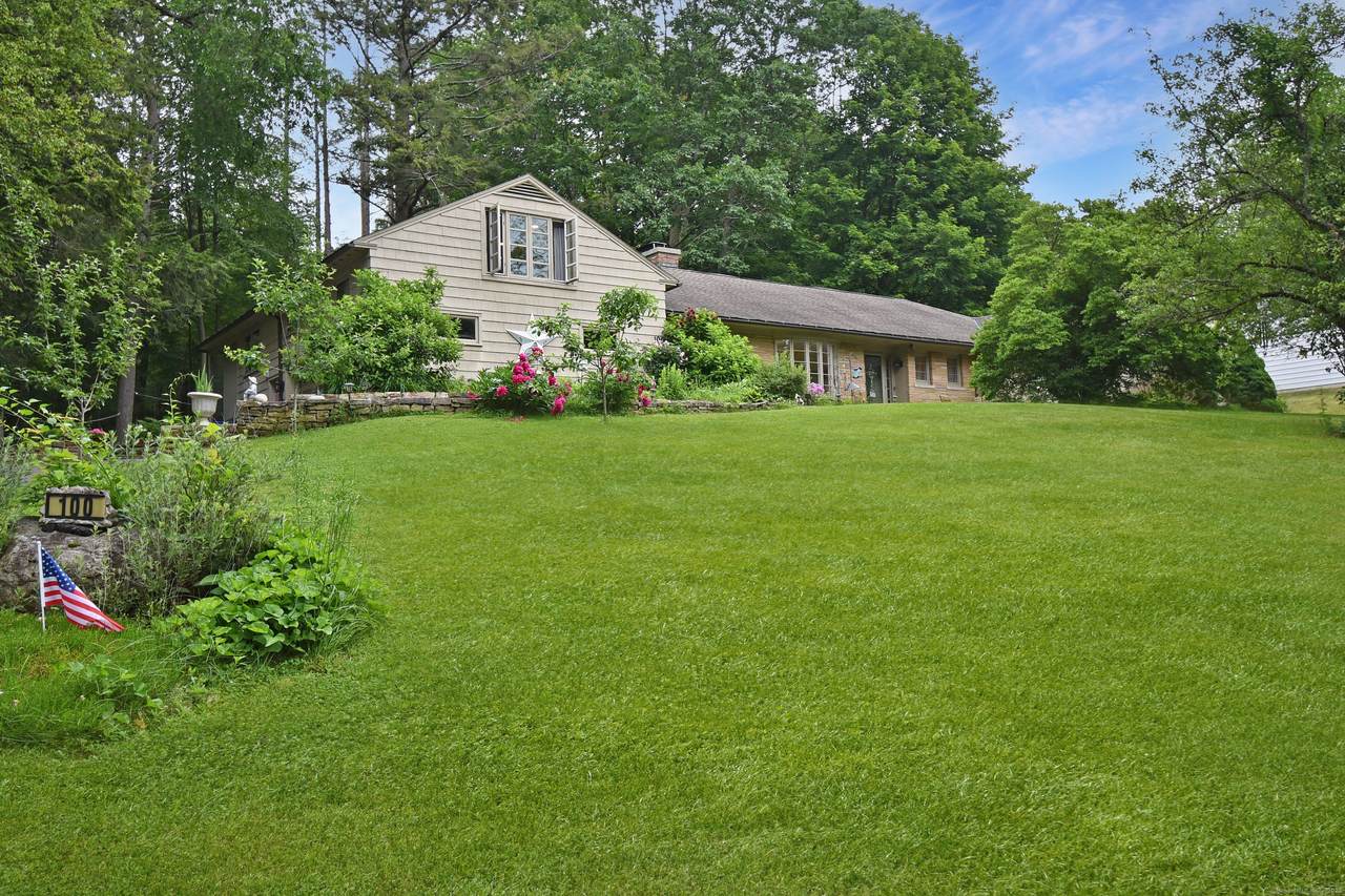 100 Ridgebrook Road - Photo 1