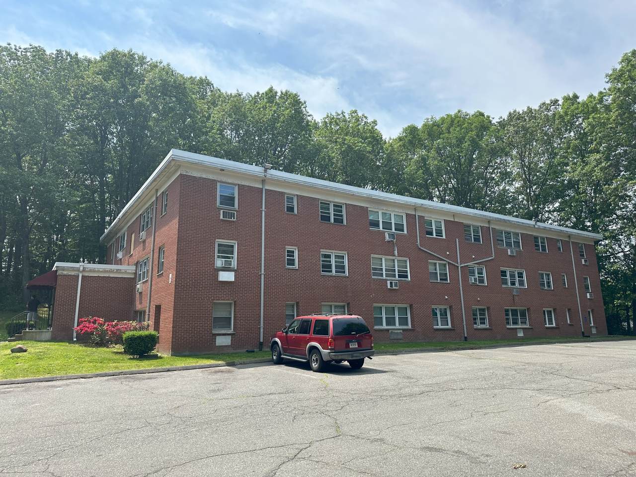 306 Pine Rock Avenue - Photo 1