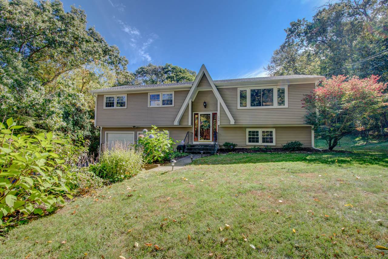 134 West Road - Photo 1