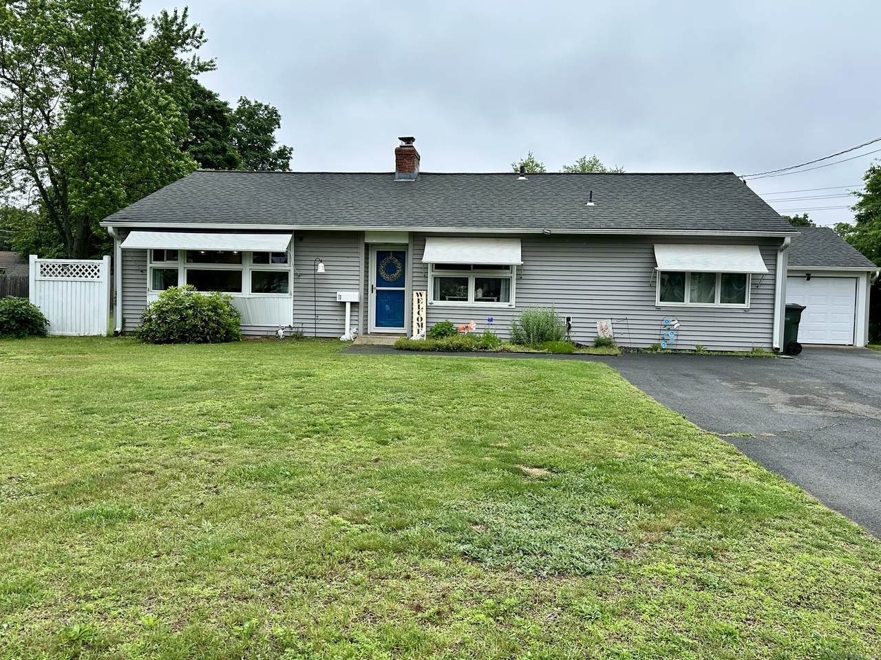 11 Polk Lane - Photo 1