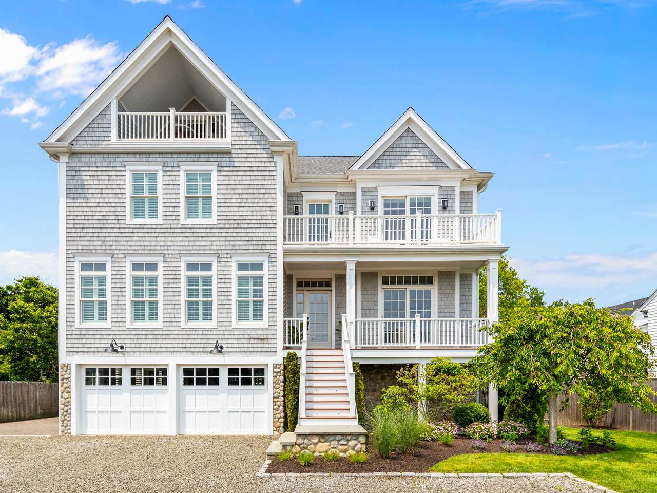 40 Fairfield Beach Road - Photo 1