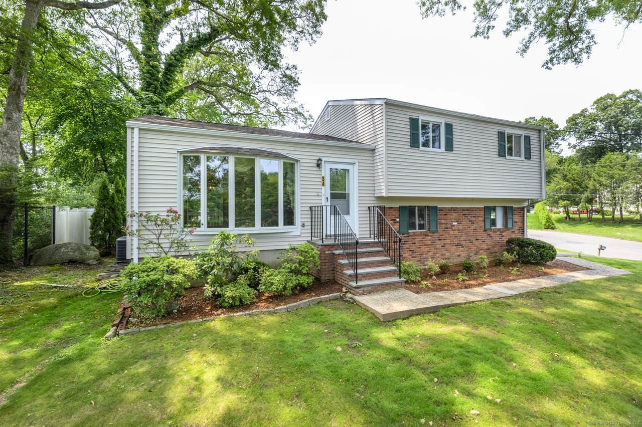 34 Amherst Place - Photo 1