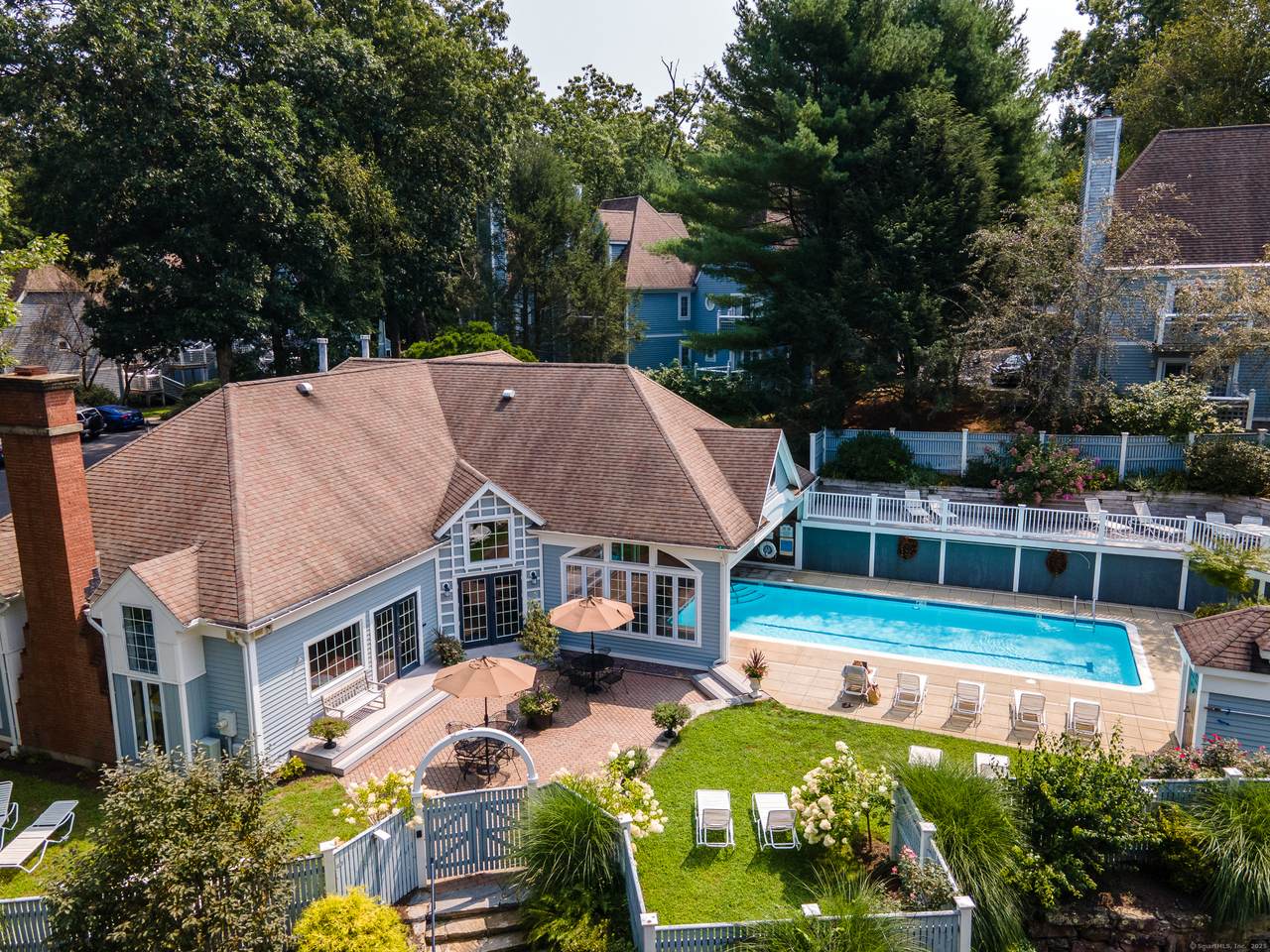 213 Old Pond Lane - Photo 1