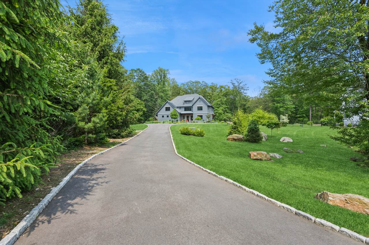 232 Bayberry Lane - Photo 1
