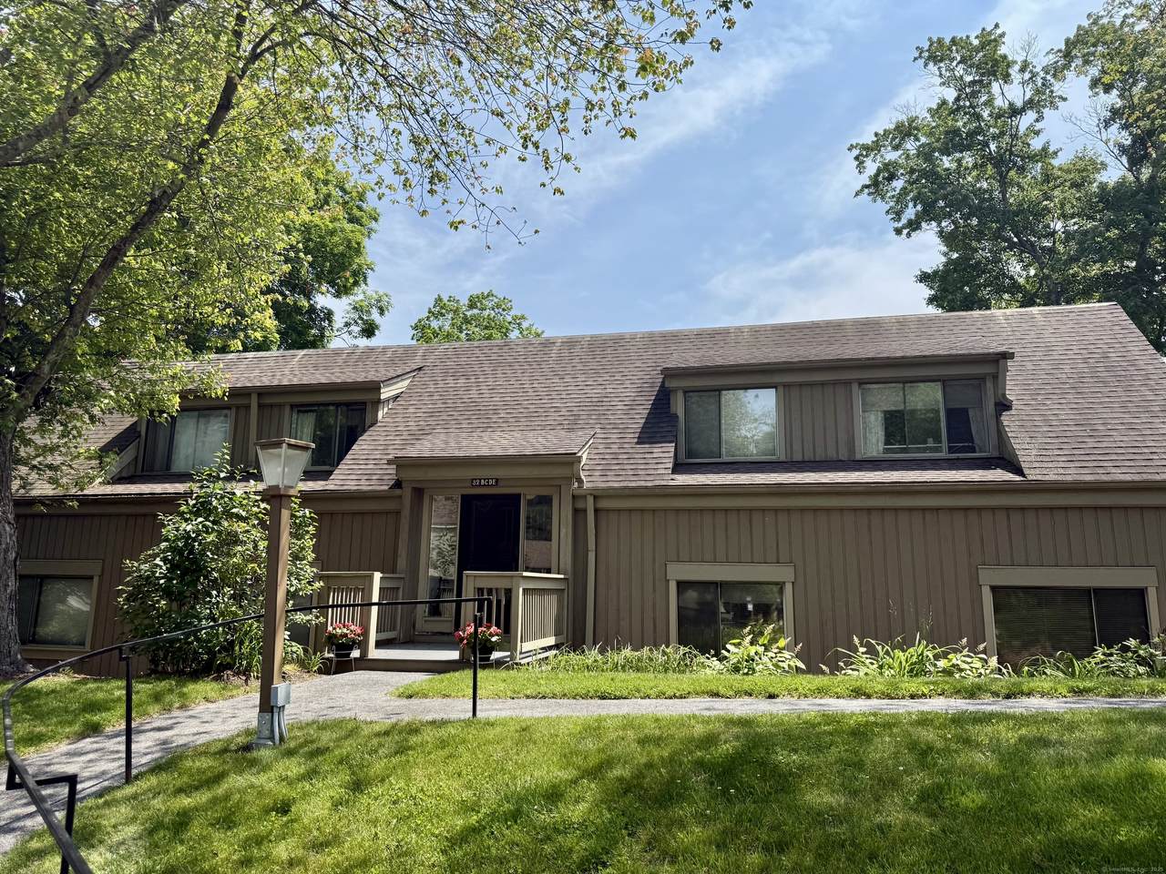 32 Heritage Village - Photo 1