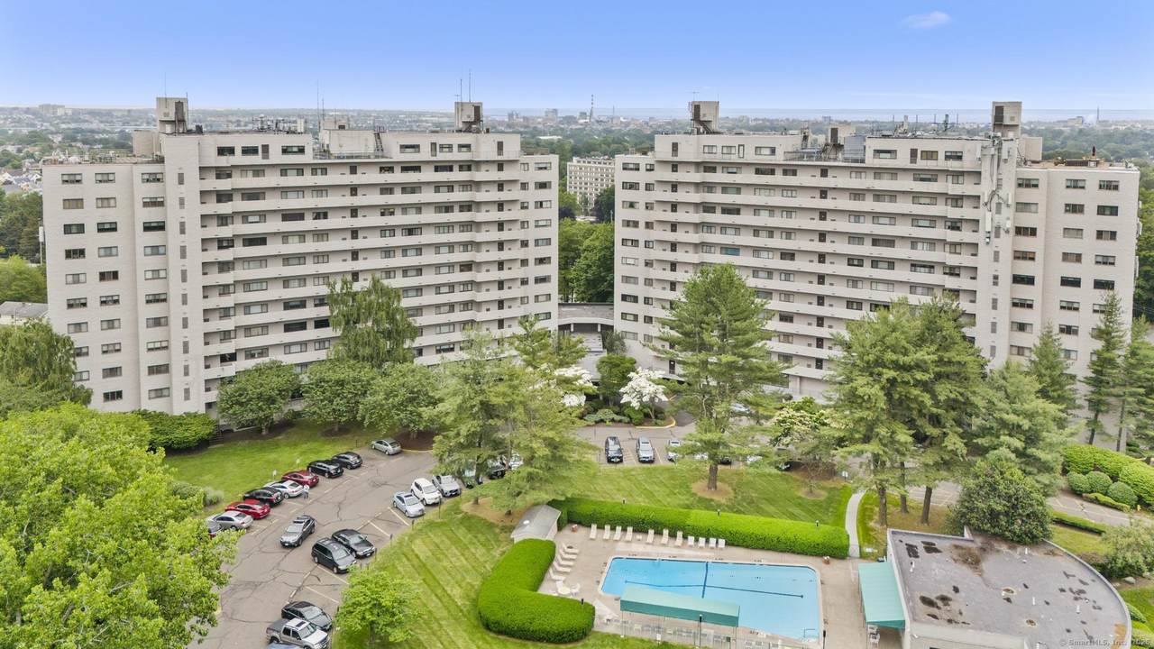 3200 Park Avenue - Photo 1