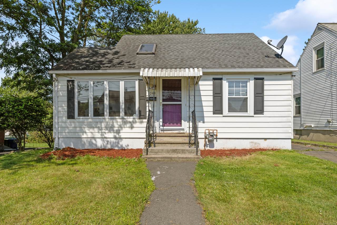 1044 Highland Avenue - Photo 1