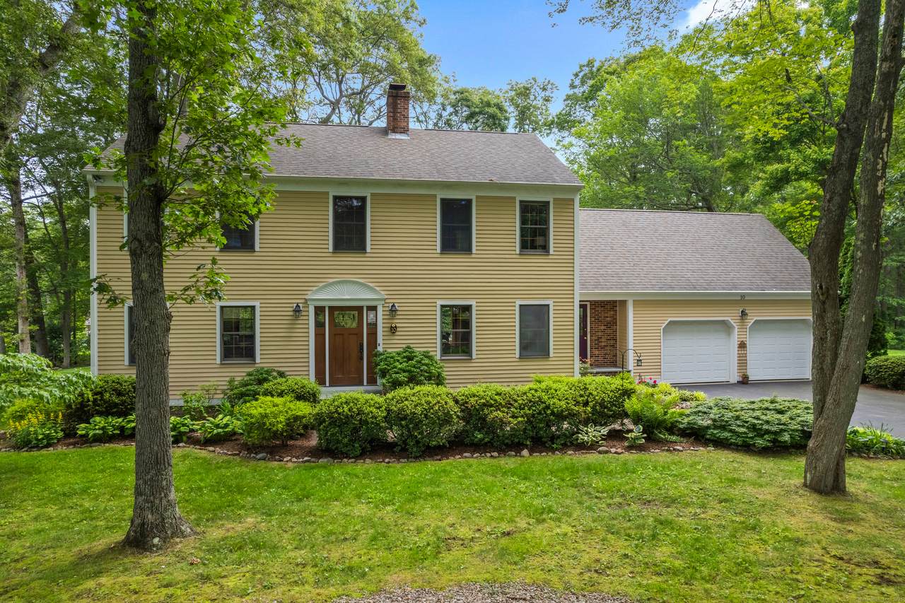 10 Jean Drive - Photo 1