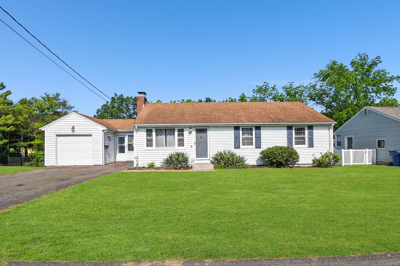 34 York Road - Photo 1