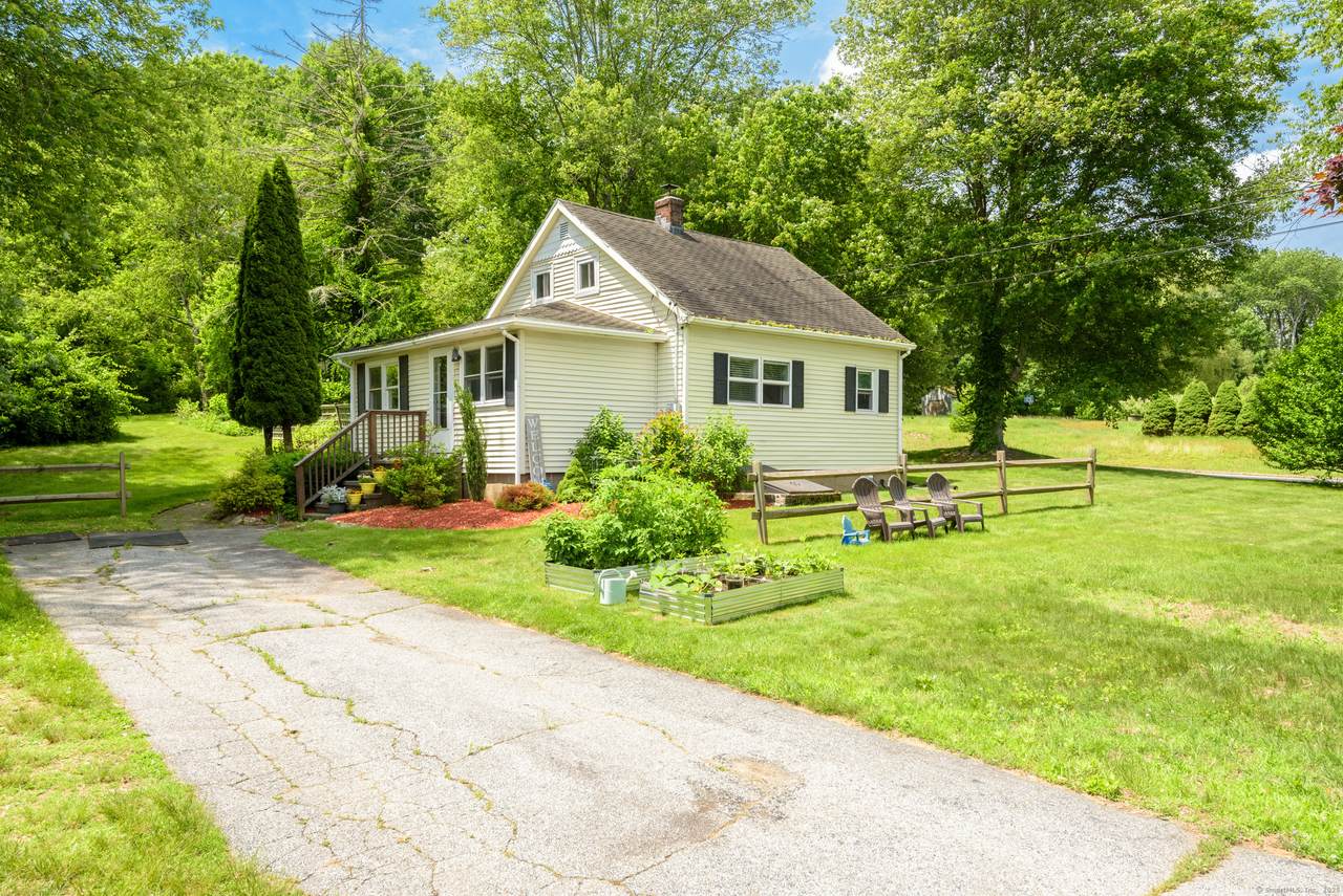 330 Chestnut Hill Road - Photo 1