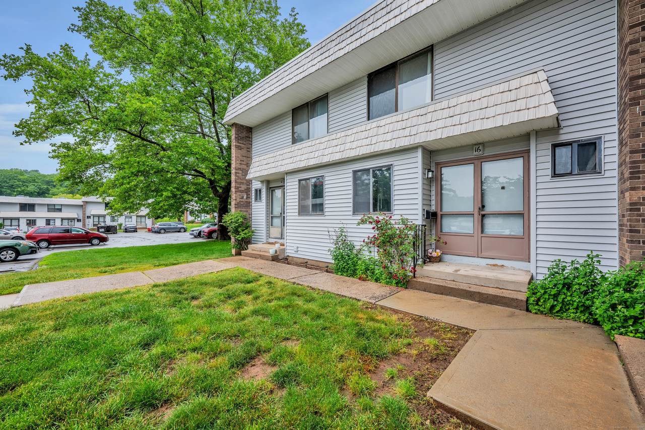 16 Pine Court - Photo 1