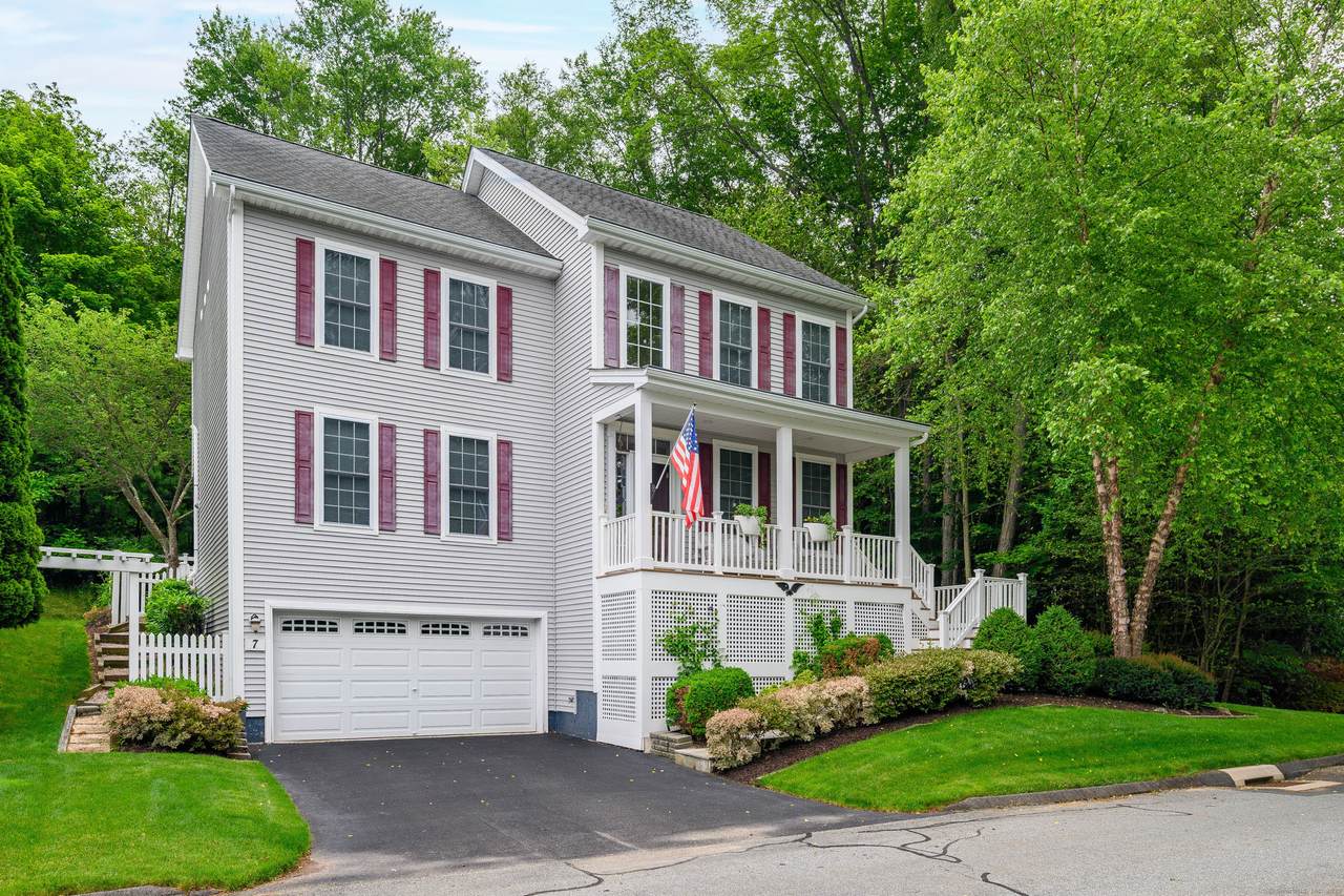 7 Concord Court - Photo 1