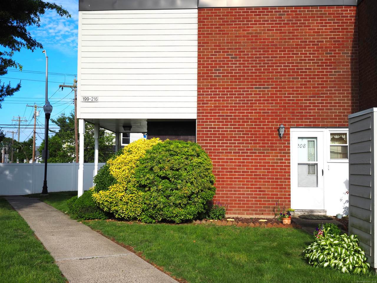 208 West Walk - Photo 1