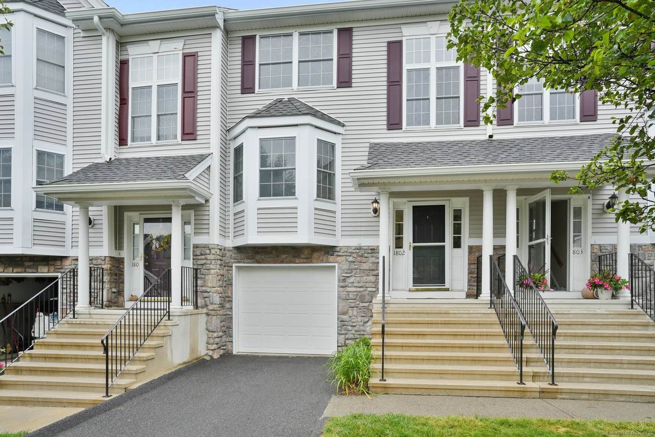 1802 Pinnacle Way - Photo 1