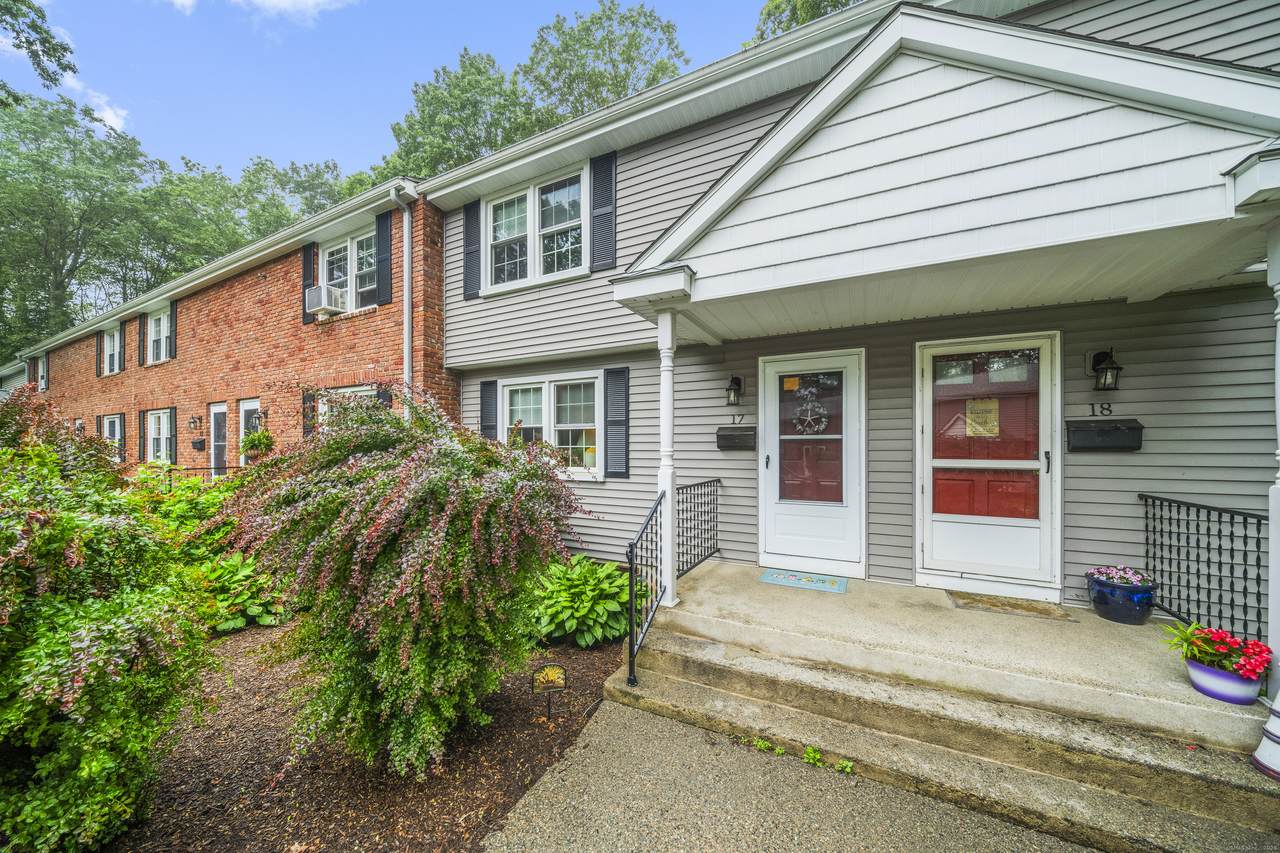 81 Pattagansett Road - Photo 1
