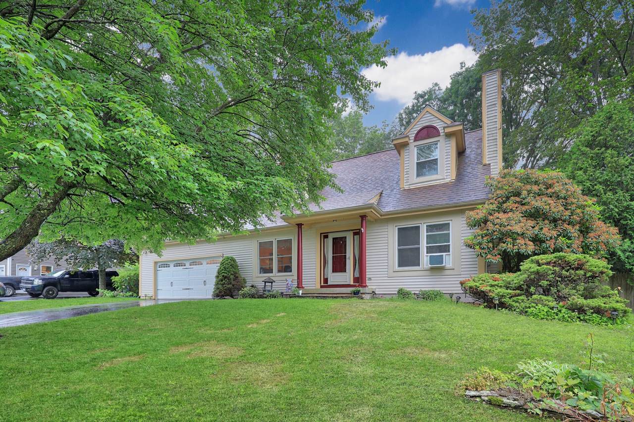 18 Deercrest Drive - Photo 1