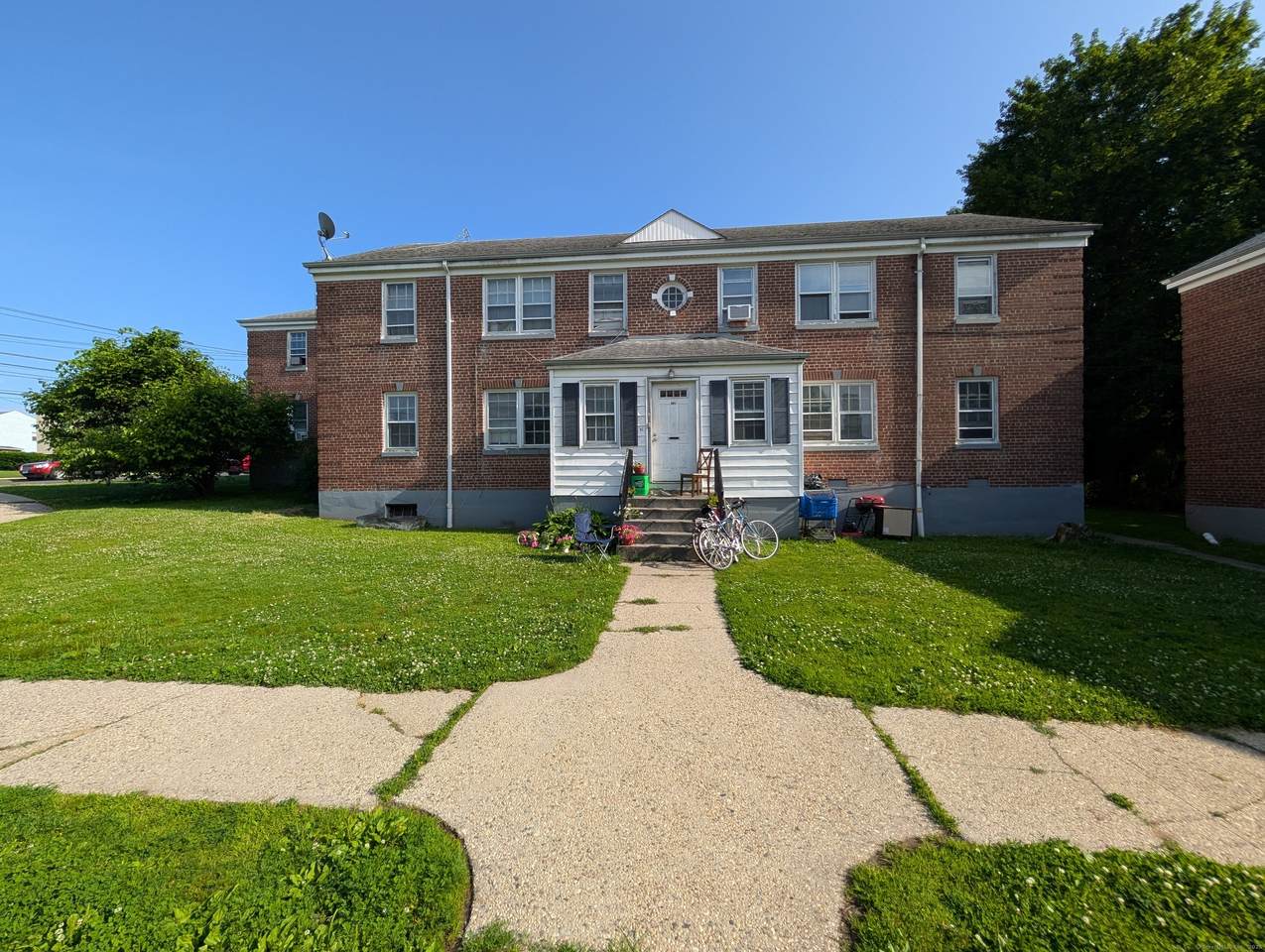 901 William Street - Photo 1