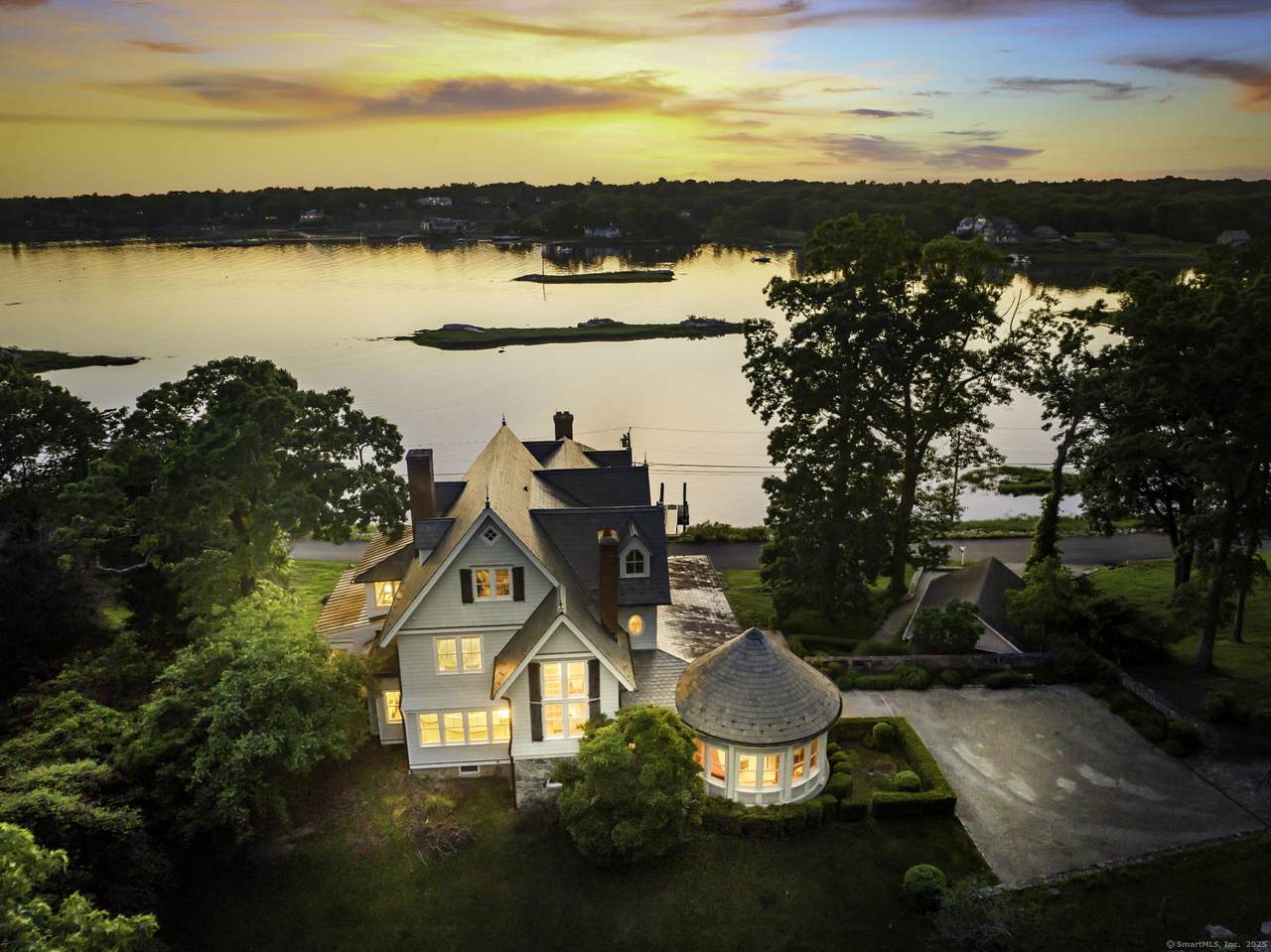 31 Contentment Island Road - Photo 1