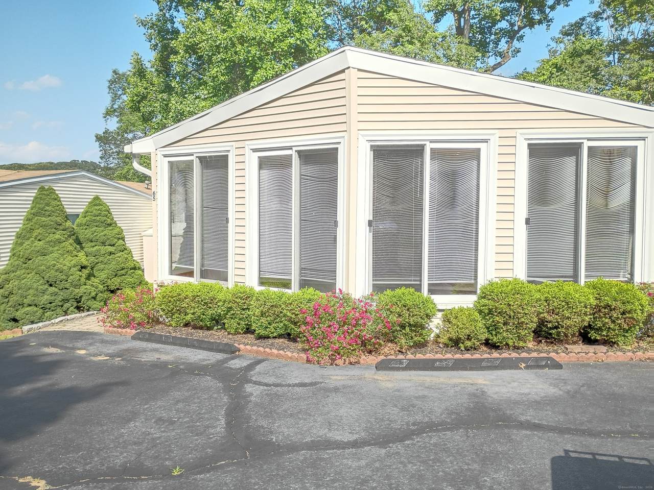 65 Woodland Park - Photo 1