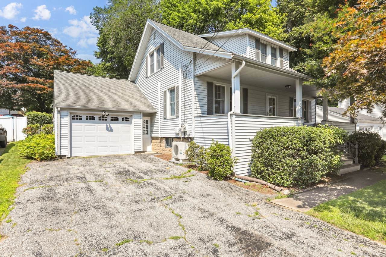 12 Lincoln Avenue - Photo 1