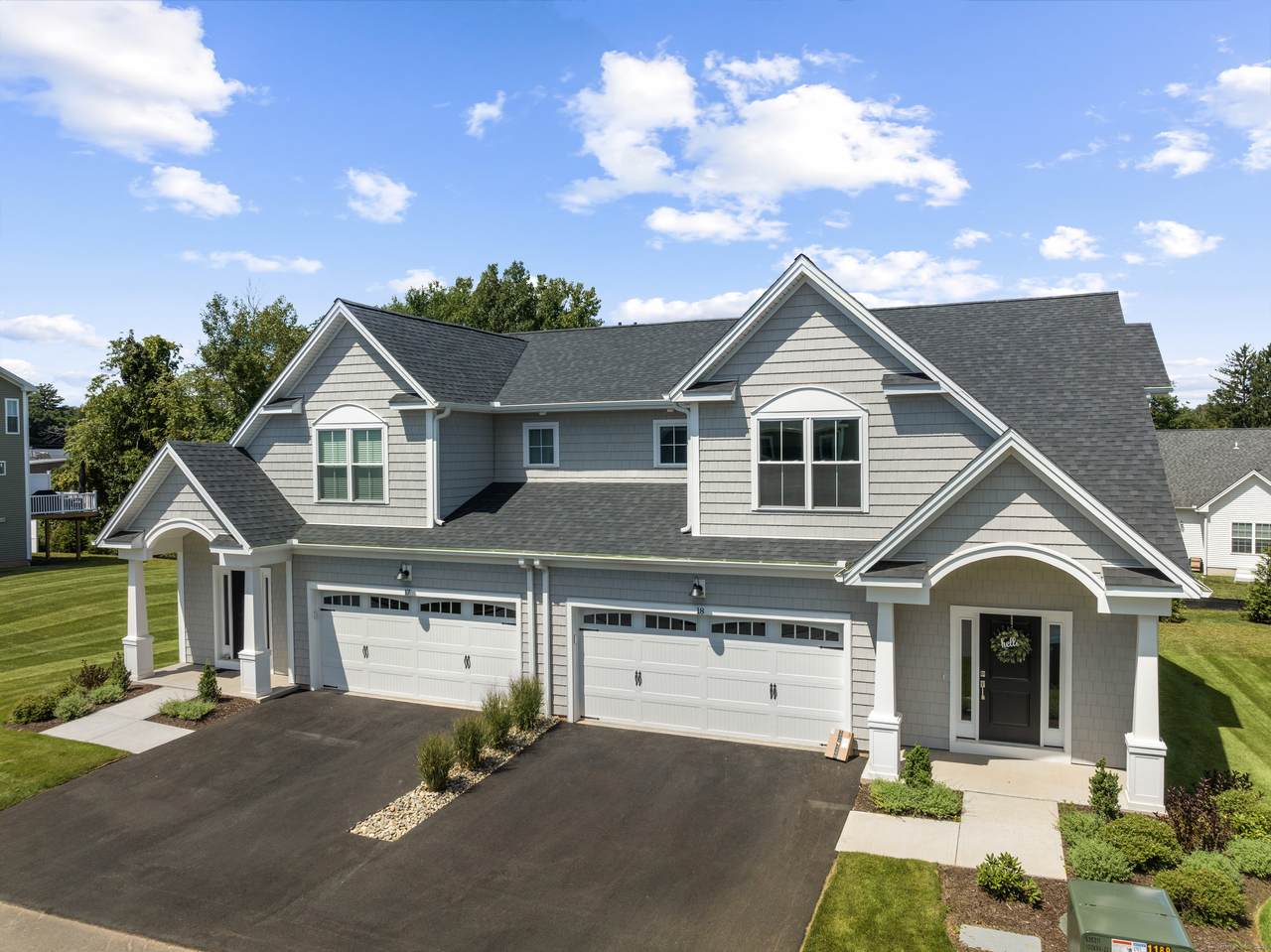 83 Shea Circle - Photo 1