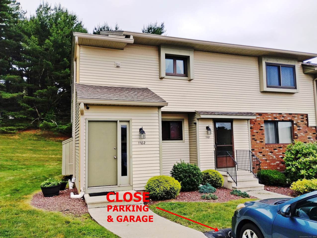1102 Summer Hill Drive - Photo 1