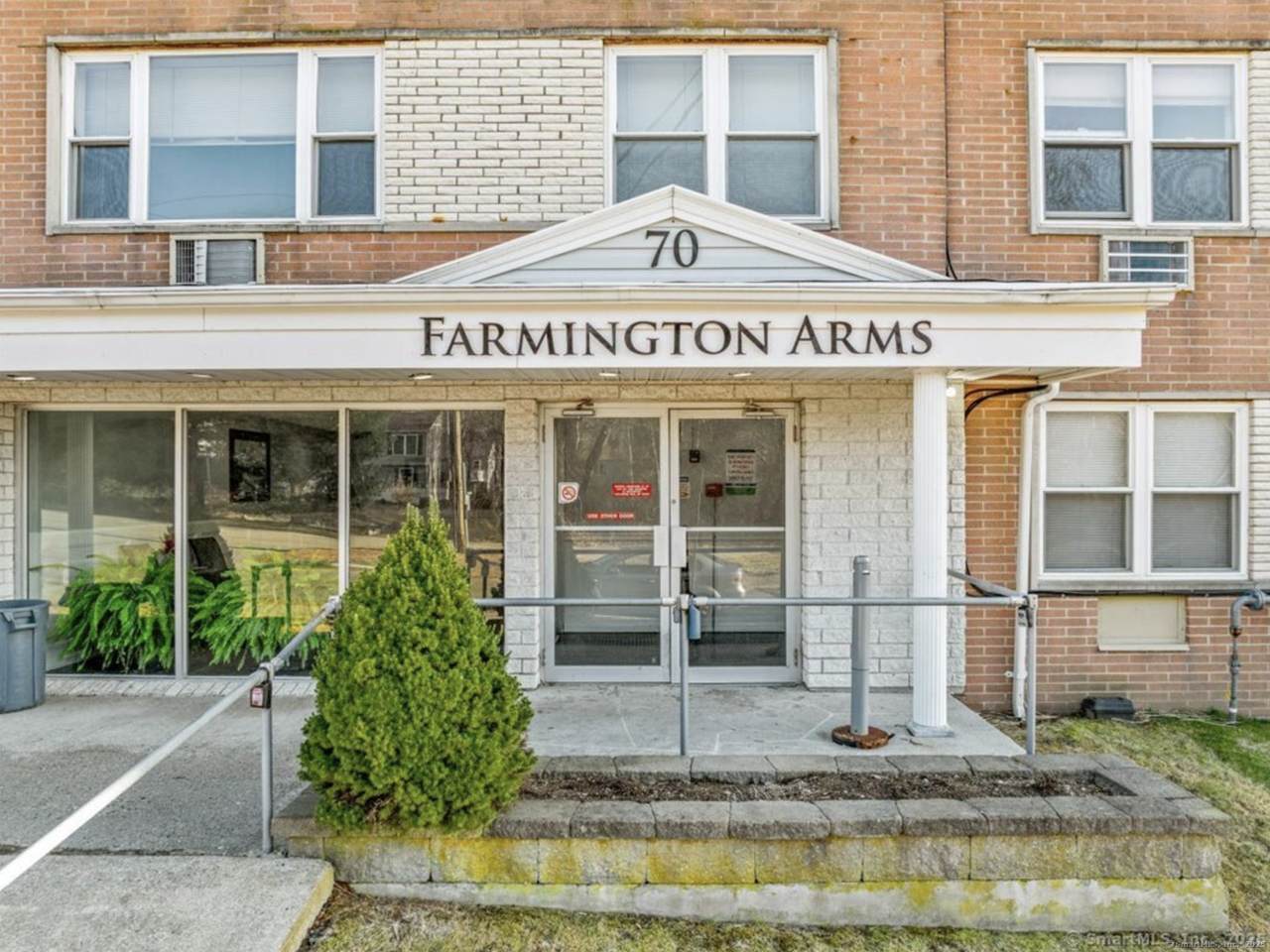 70 Farmington Avenue - Photo 1