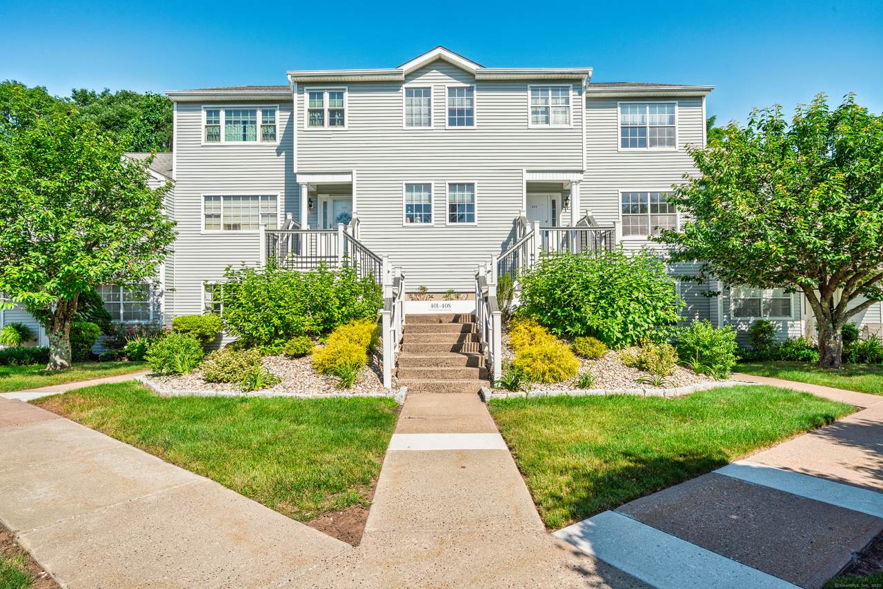 406 Watercourse Row - Photo 1