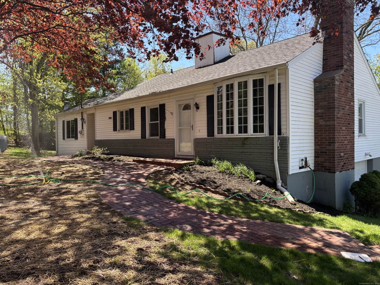69 Bassett Road - Photo 1