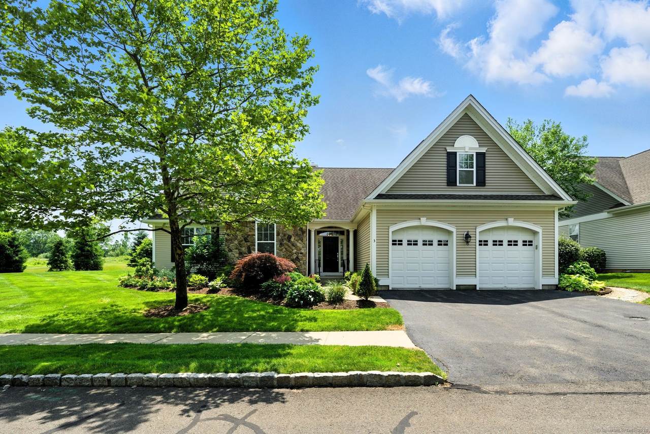 3 Bay Hill Drive - Photo 1