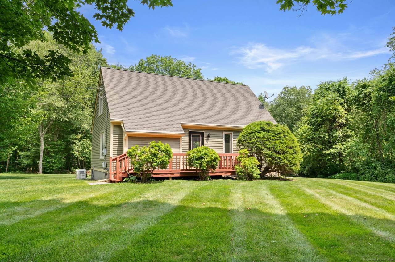 810 West Road - Photo 1