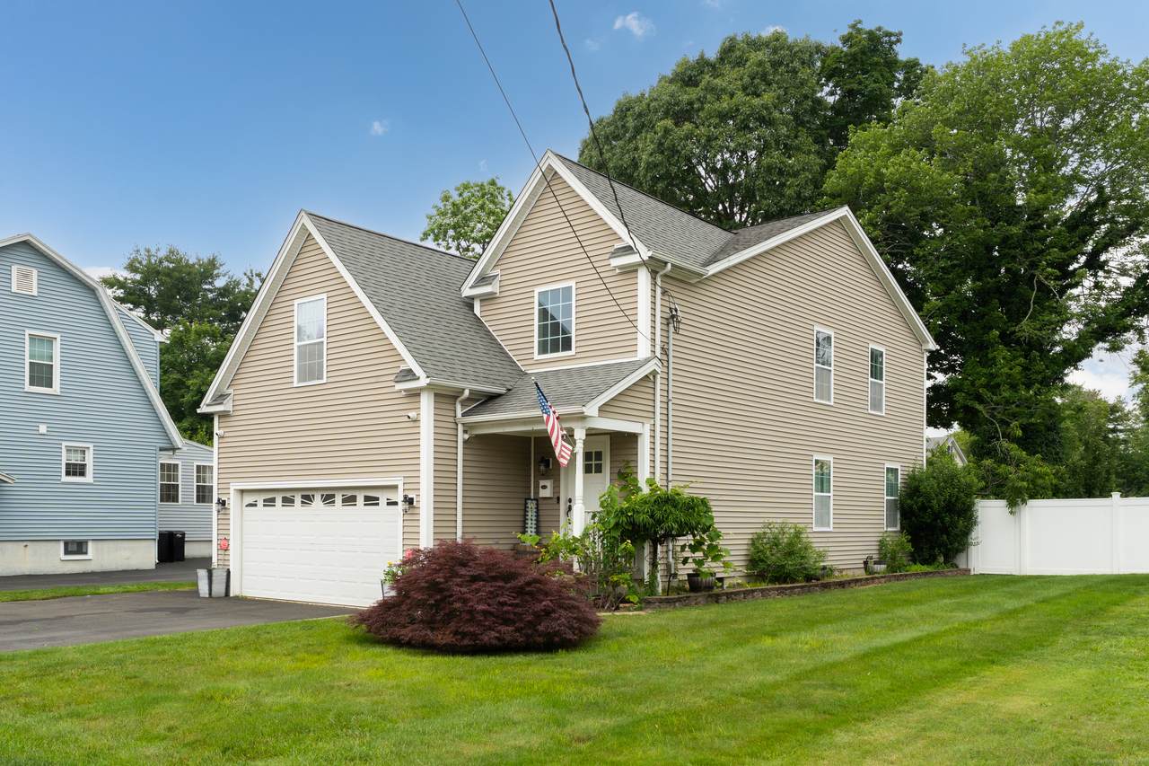 65 Frank Street - Photo 1