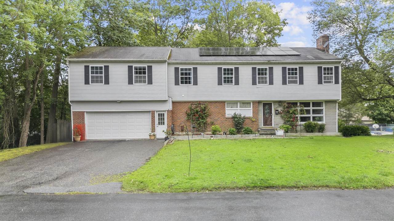 146 Whitewood Road - Photo 1