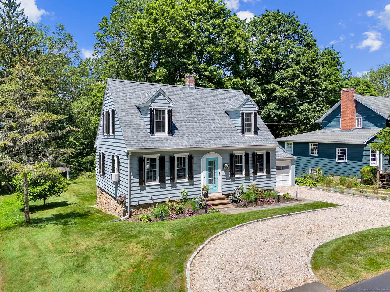 29 Hotchkiss Grove Road - Photo 1