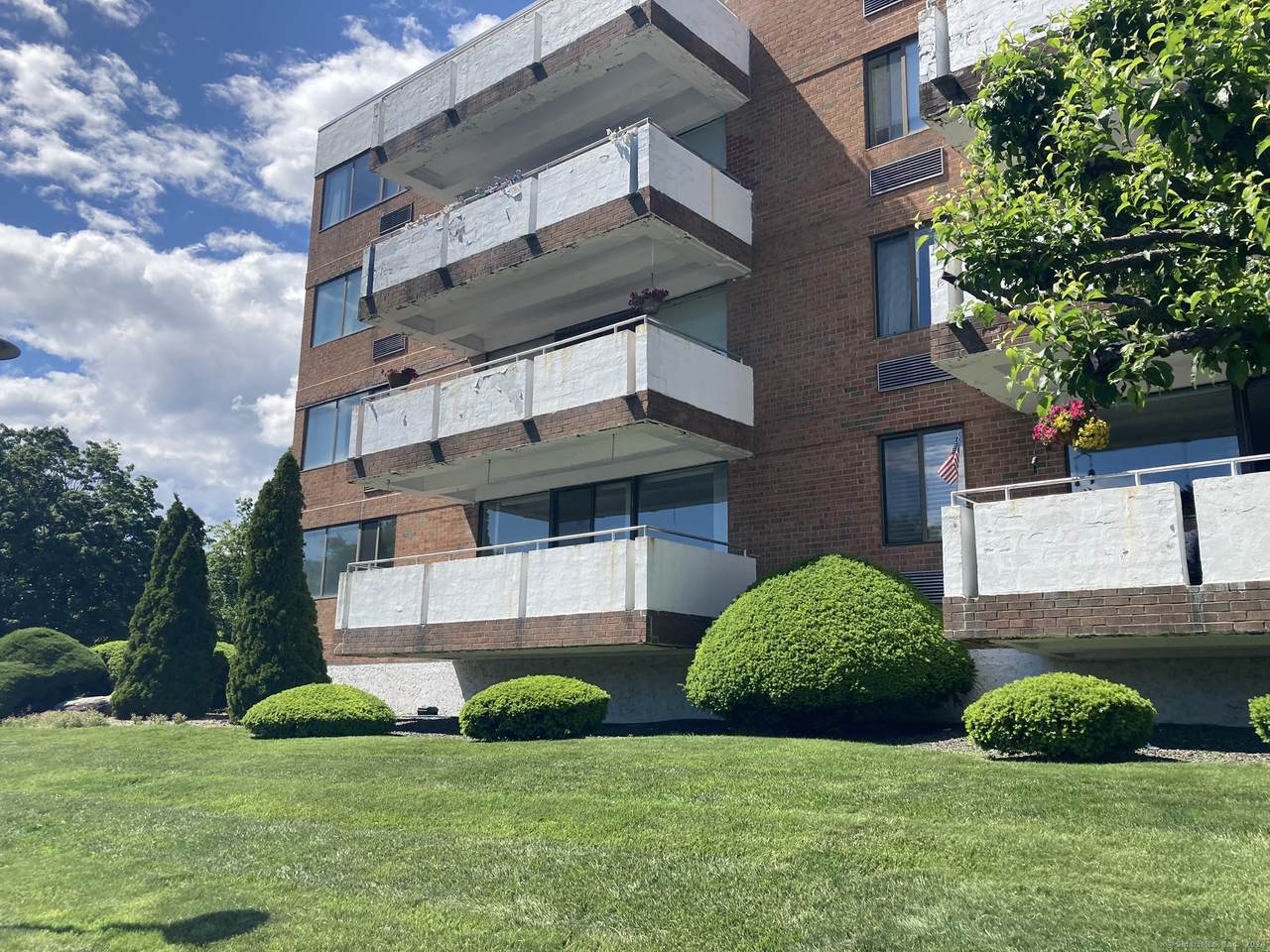 50 Birdseye Street - Photo 1