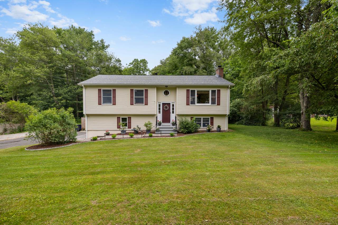 471 Westchester Road - Photo 1