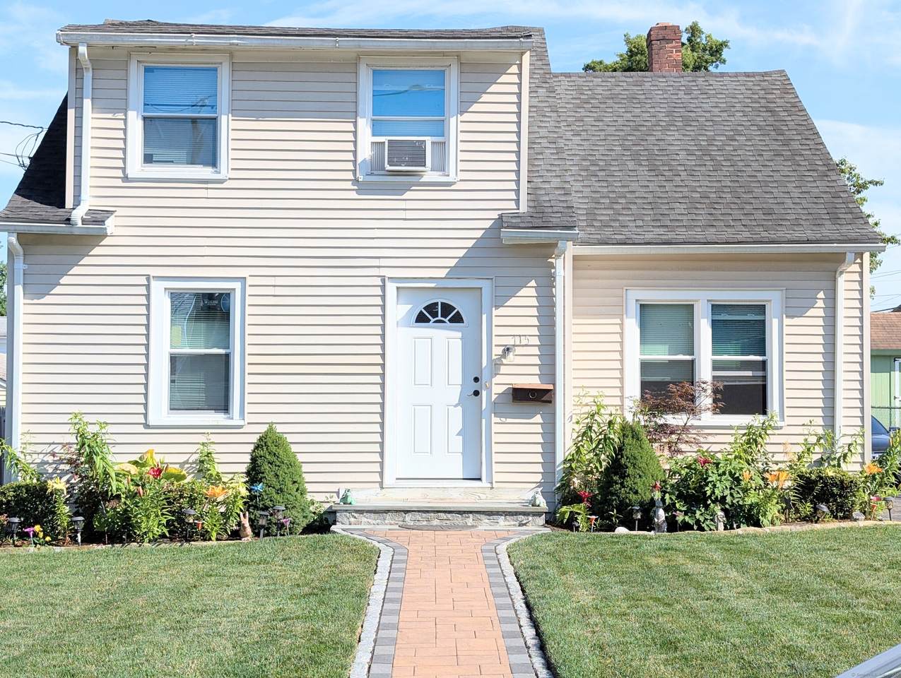 715 Burnsford Avenue - Photo 1