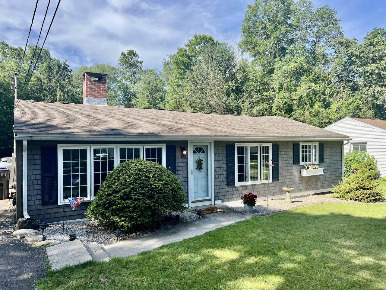 194 Reynolds Drive - Photo 1