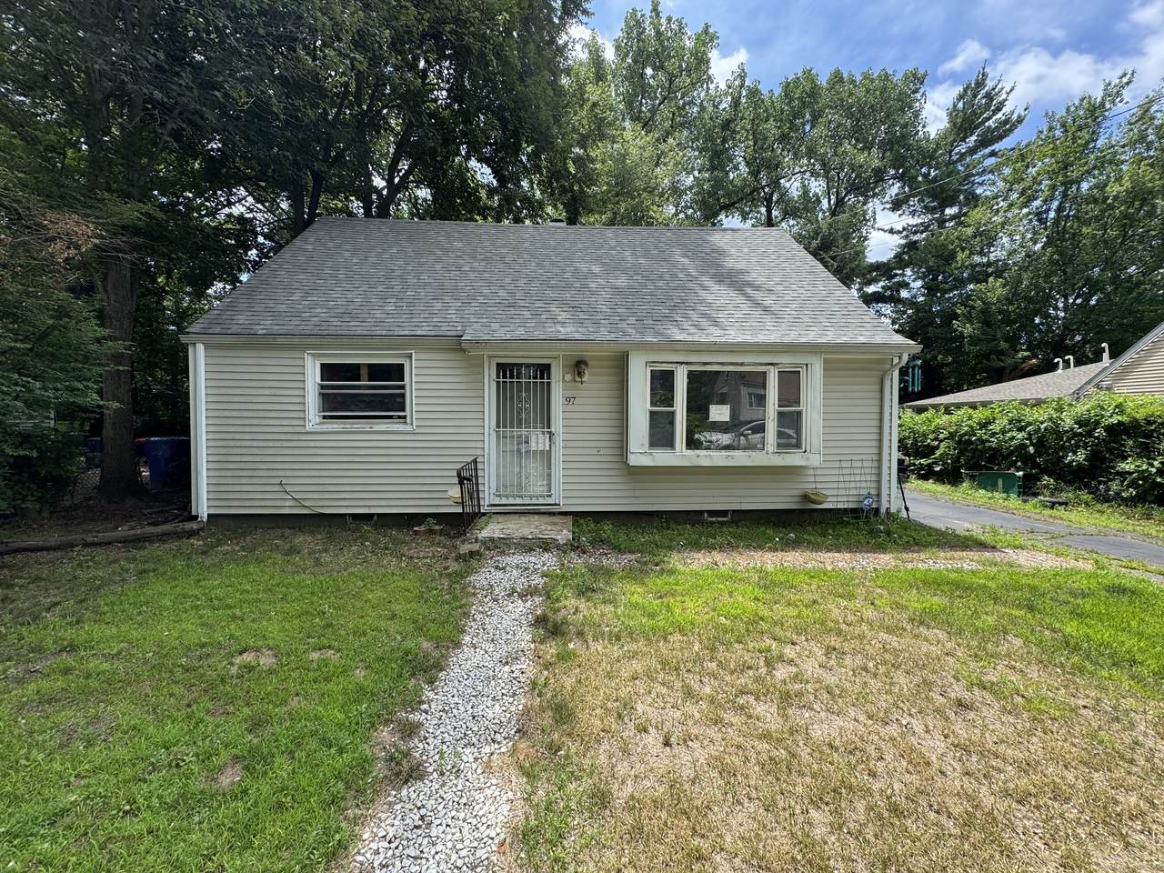 97 Burnham Street - Photo 1