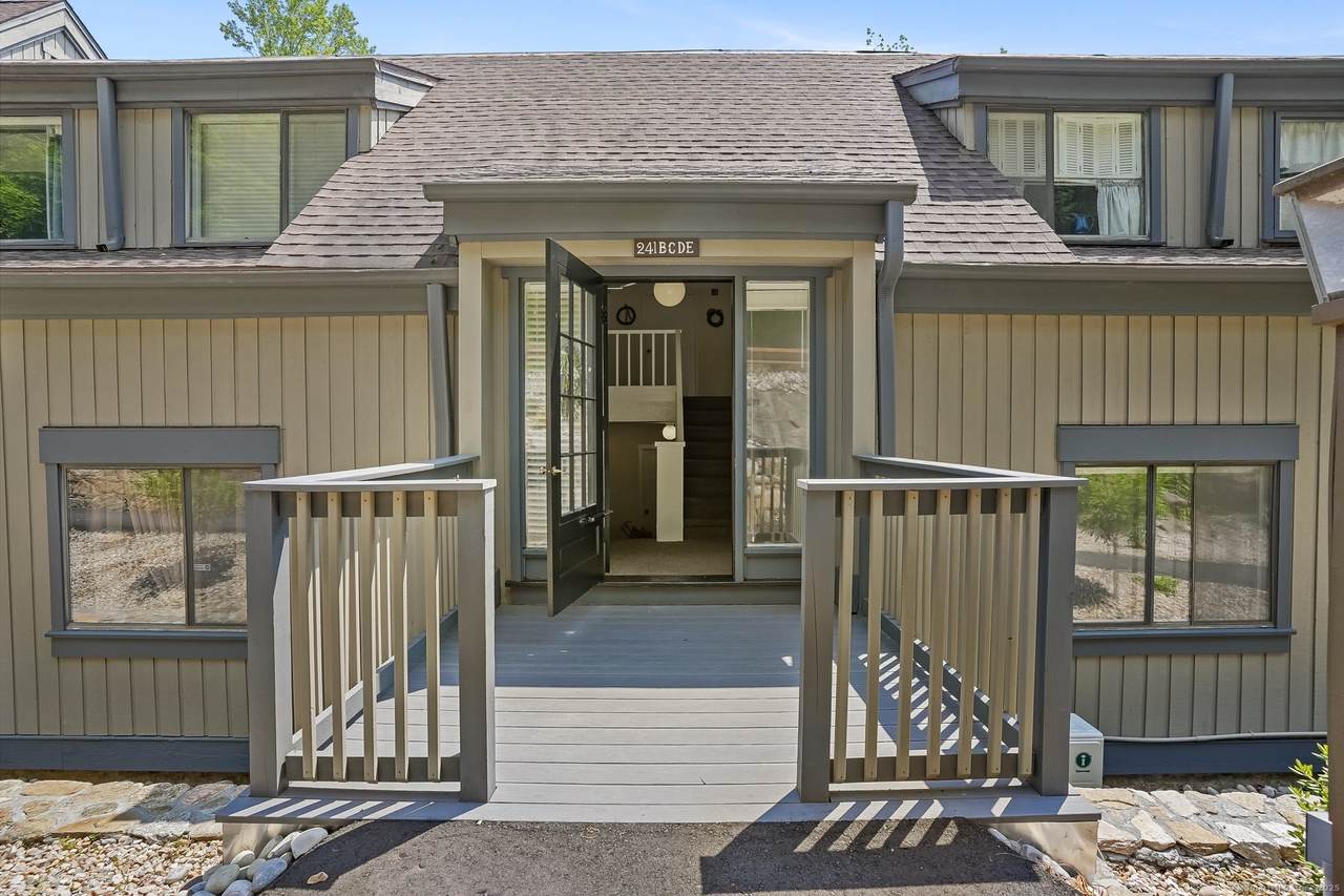 241 Heritage Village - Photo 1